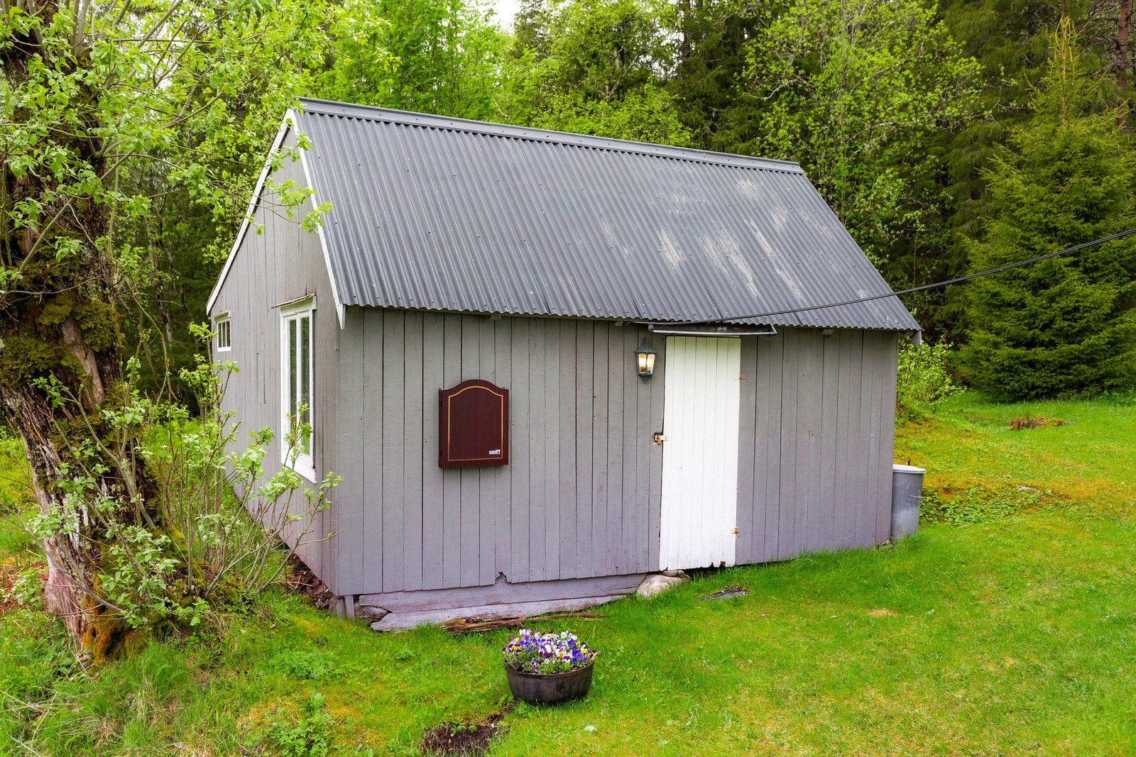 Uthus Galleribilde