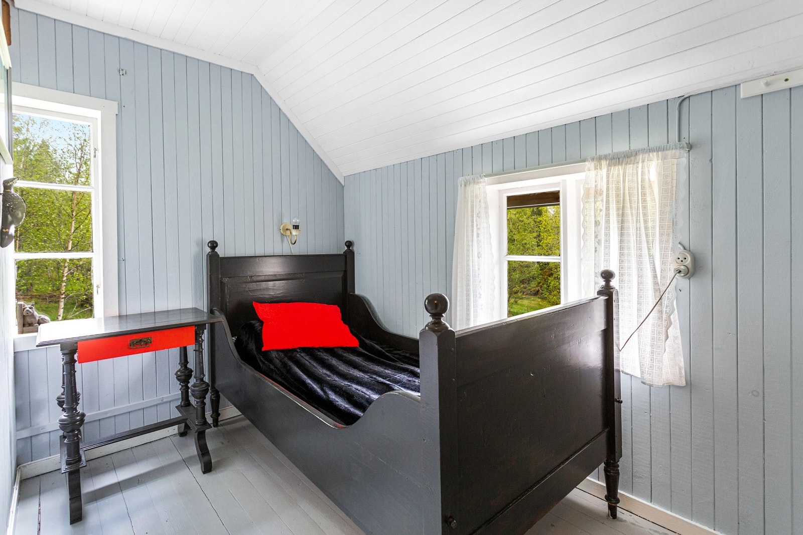 Soverom på loft Galleribilde