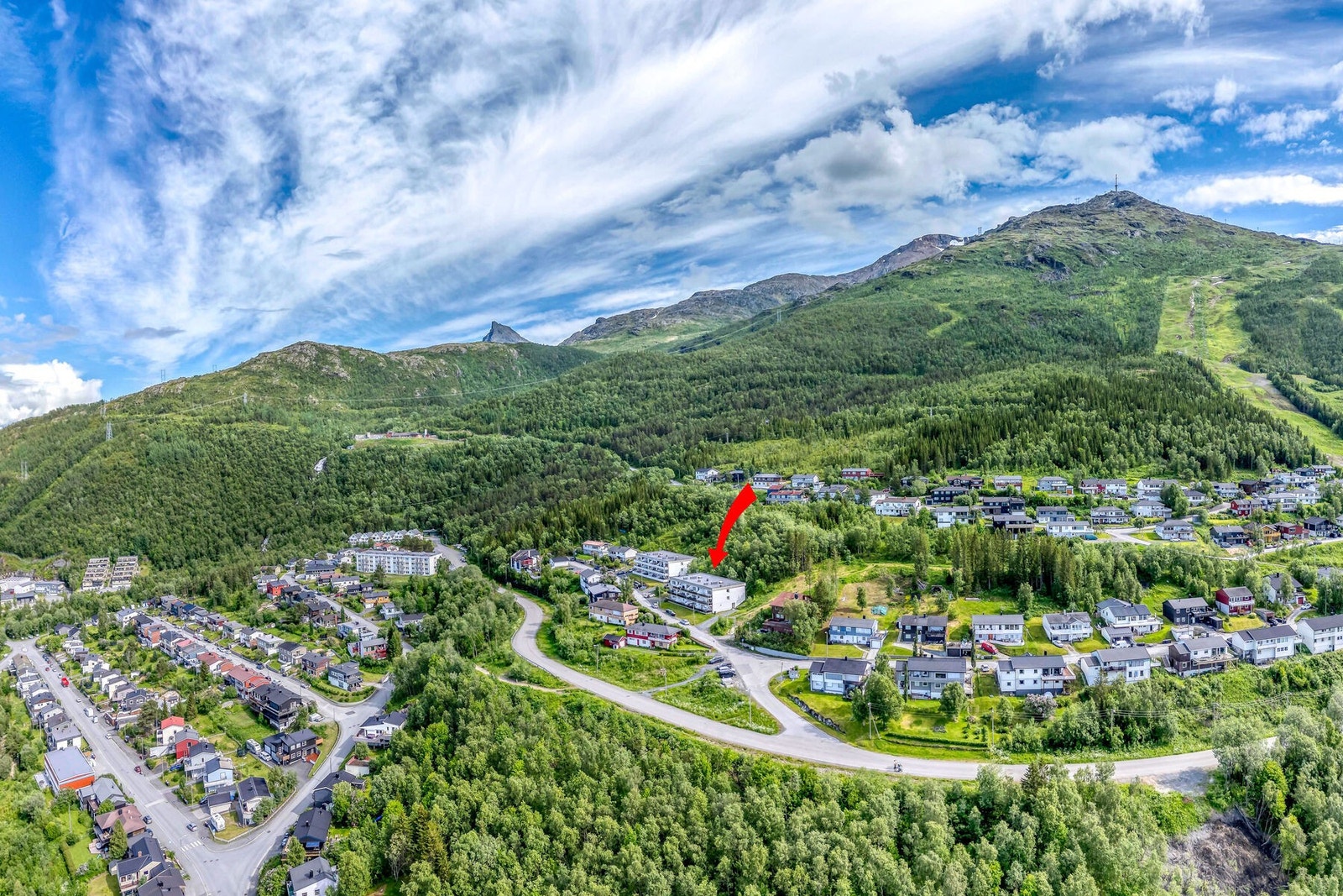 I nærområdet finner du svært gode muligheter for turer og varierte aktiviteter. Galleribilde