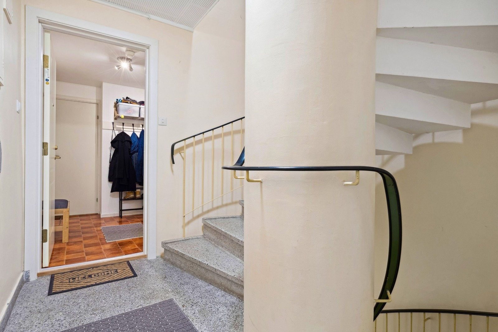 Inngangsparti Galleribilde