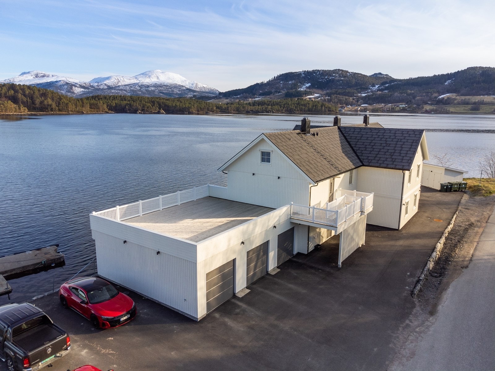 Fasadebilde. Galleribilde