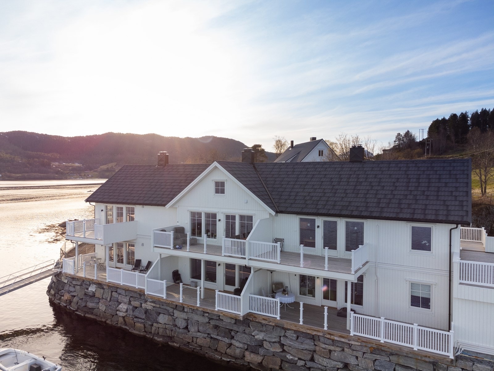 Ta kontakt med 412 11 927 for å avtale visningstidspunkt. Galleribilde