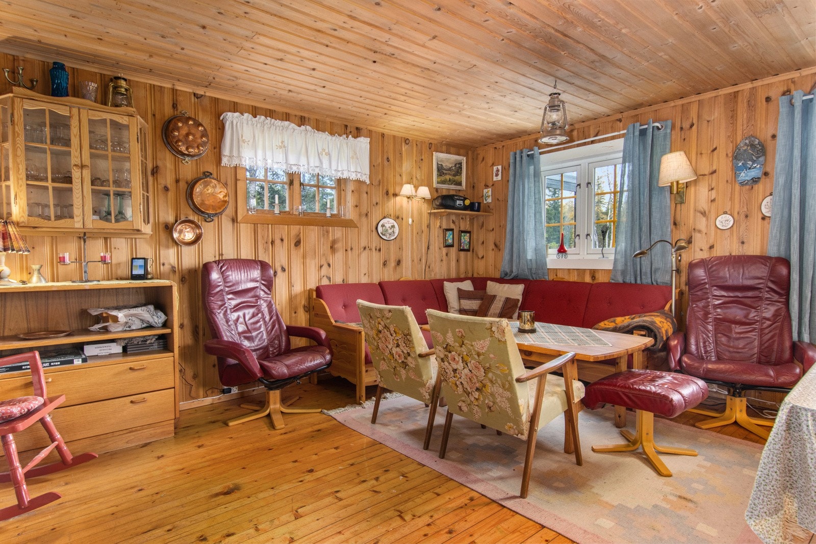 Trivelig plass til sofagruppe Galleribilde