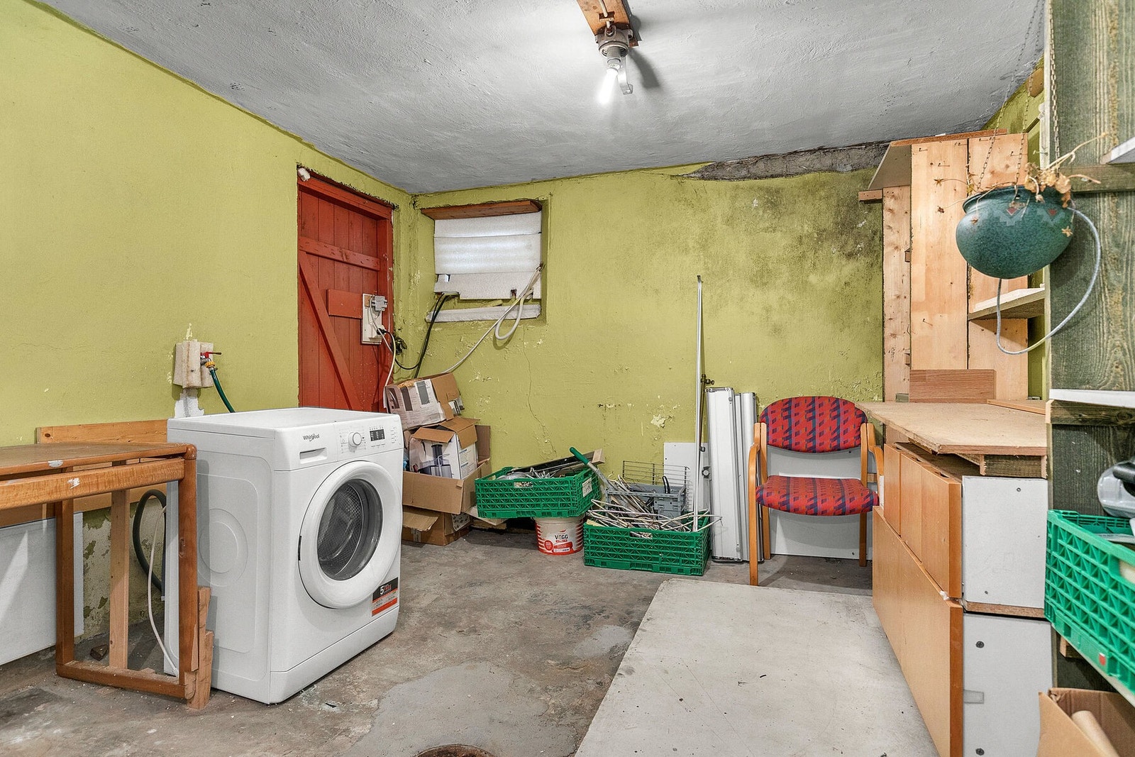 Kjelleretasje - Vaskerom Galleribilde