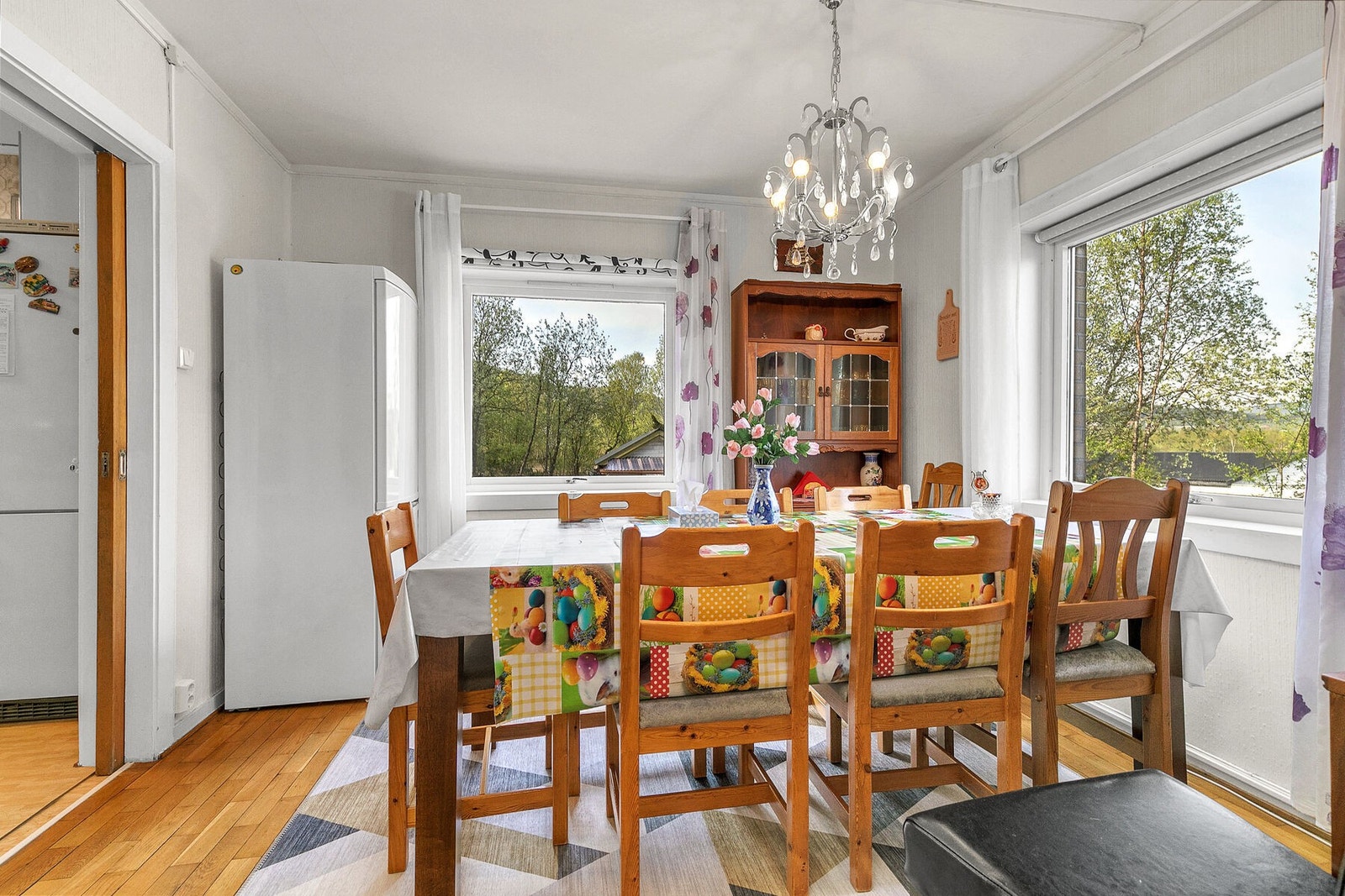 1etg - Spisestue Galleribilde