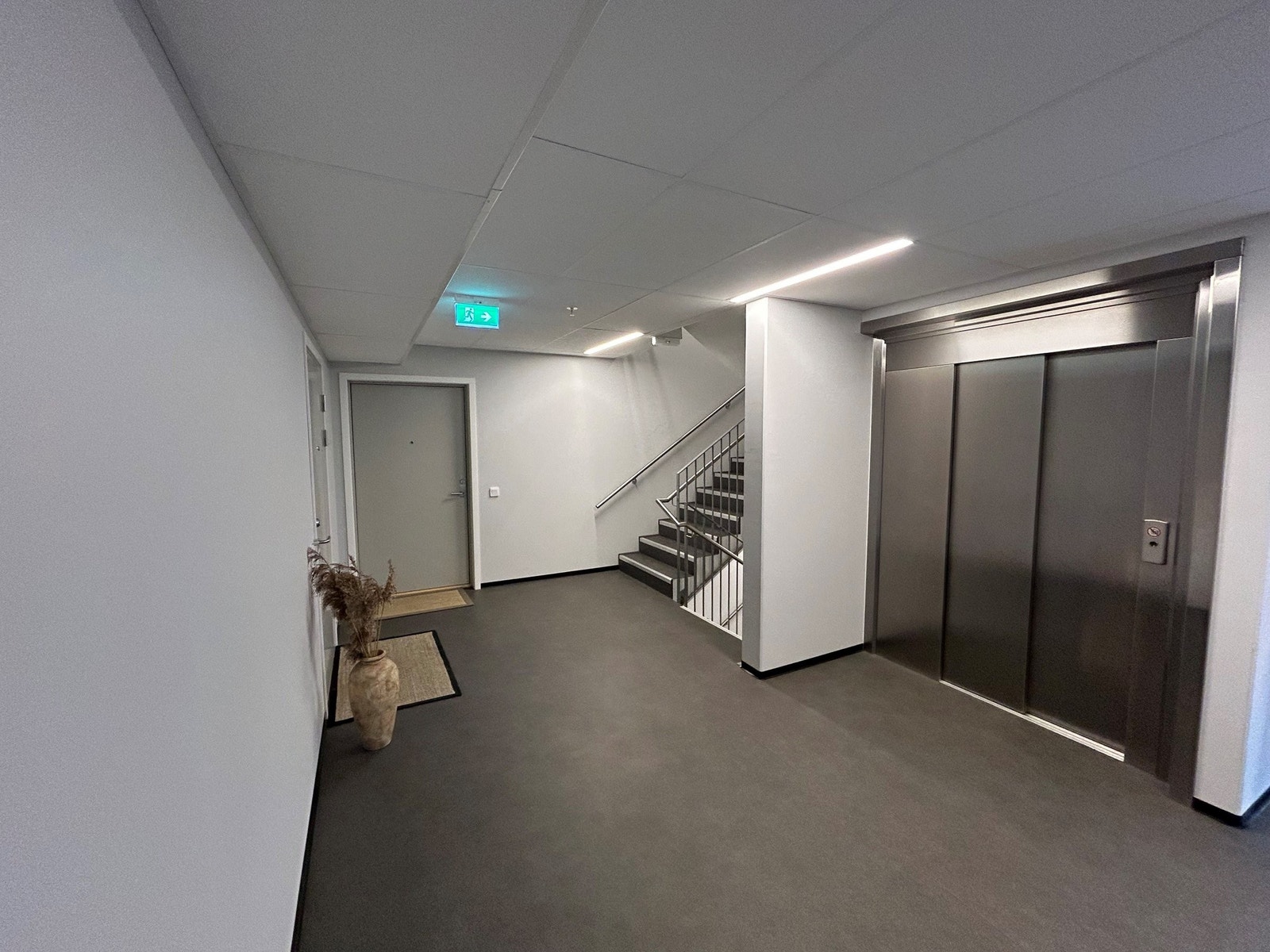 Heis rett ved inngangsdøren. Galleribilde