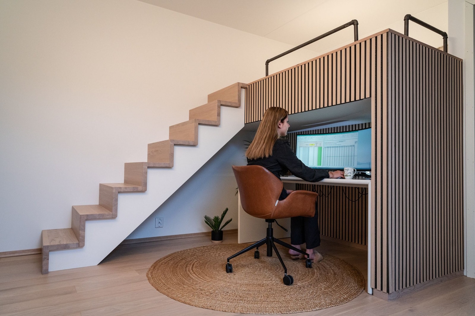 Daybed og kontor Galleribilde
