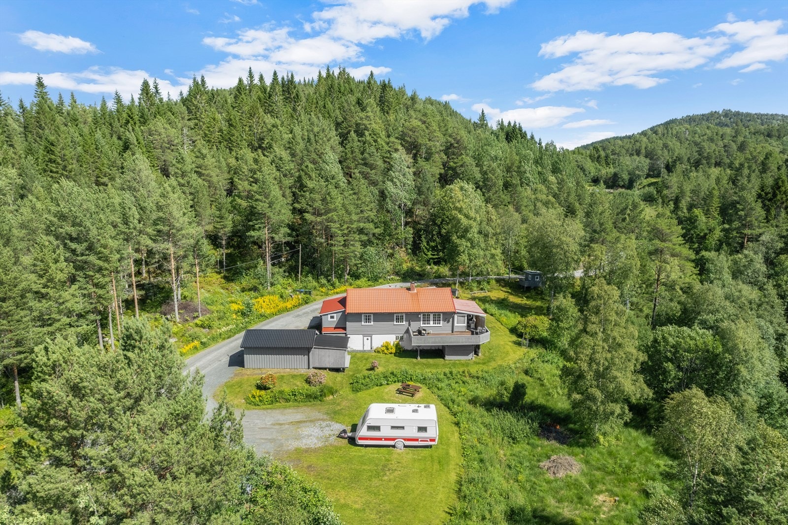 Velkommen til Tingvollvegen 1332! Galleribilde