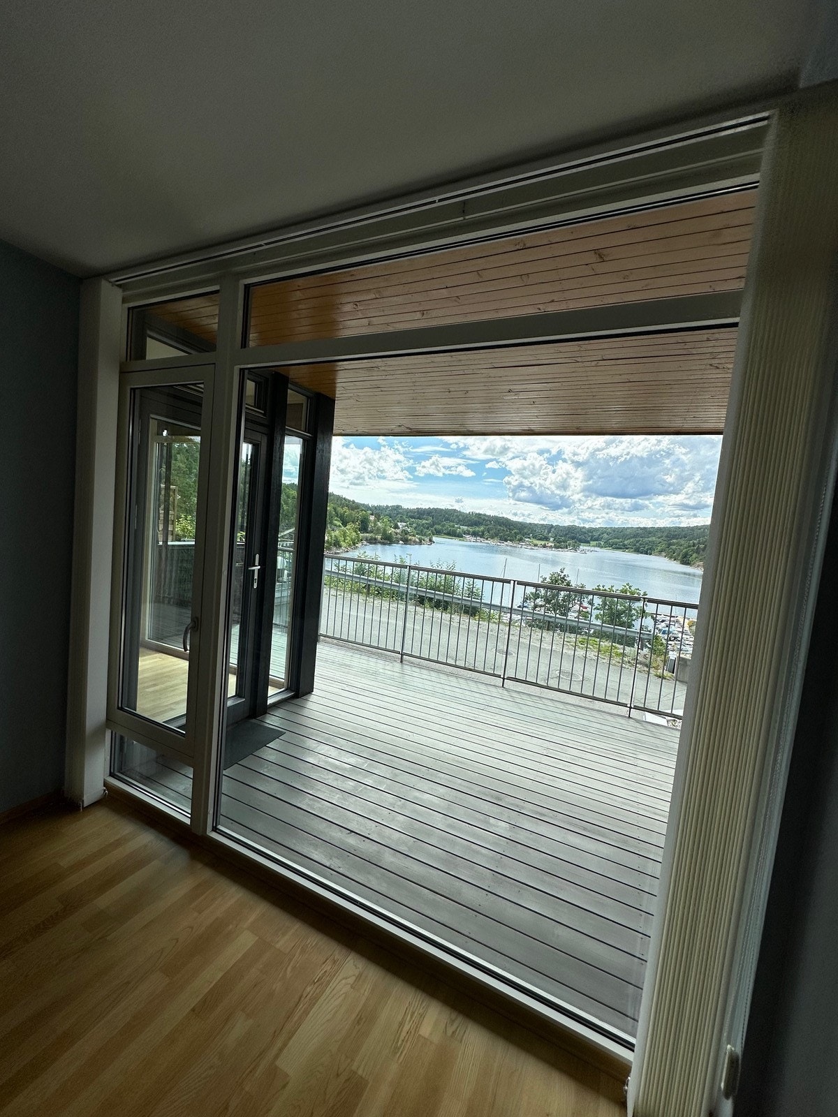 Stor vindu fra soverom Galleribilde