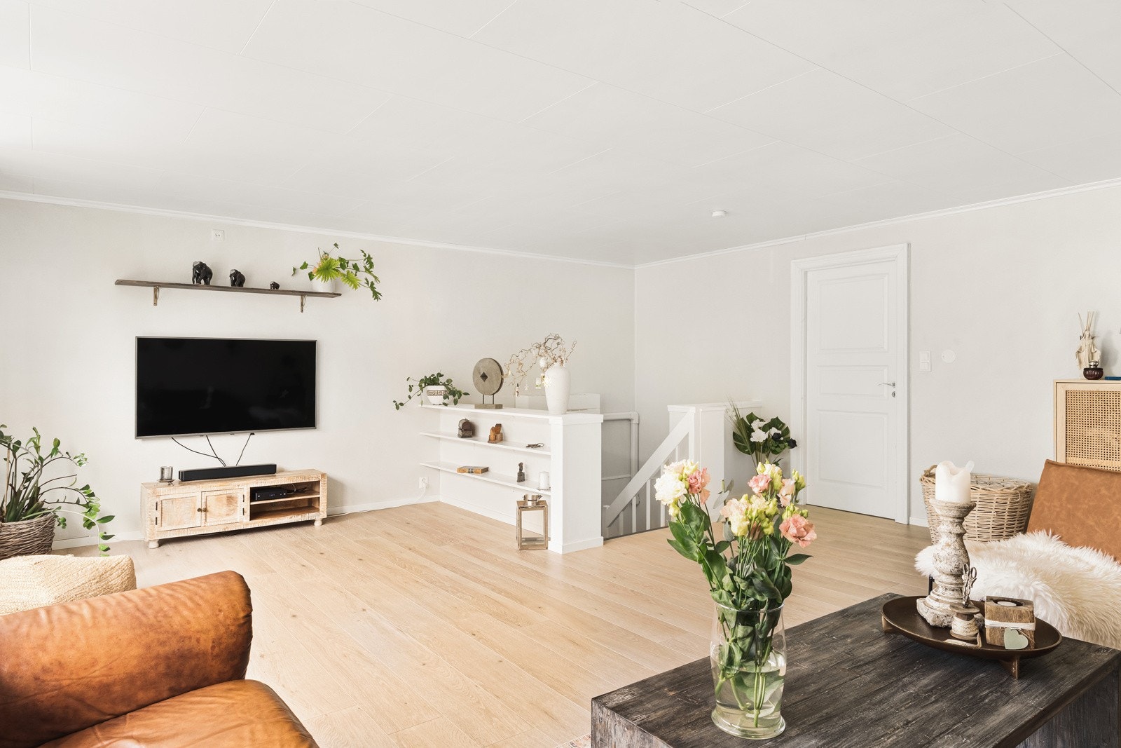 I denne etasjen er det lagt nytt laminatgulv i 2023. Galleribilde