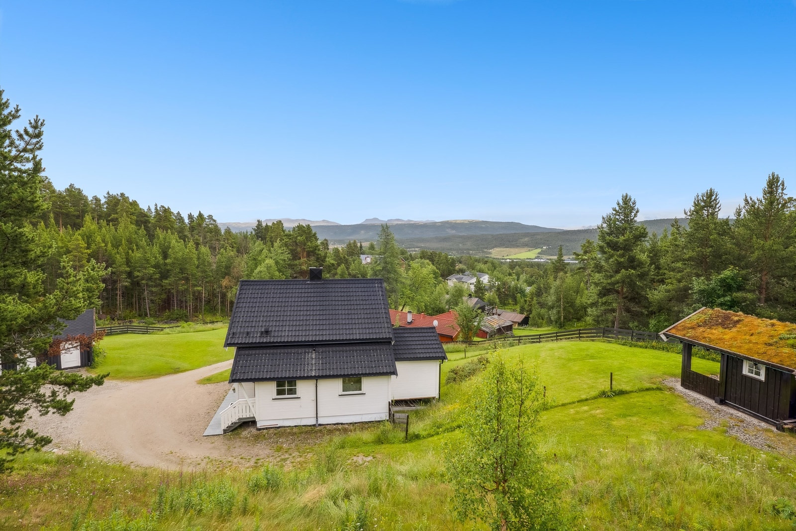 Meget flott utsikt fra eiendommen Galleribilde