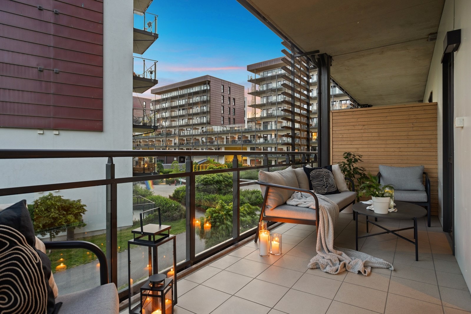 Her bor man i urbane omgivelser, med kort vei til alt sentrale deler av Trondheim har å by på. Galleribilde