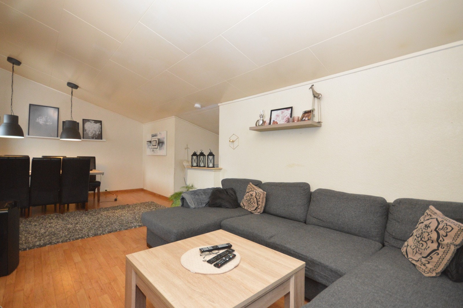 Stue mot spisestue Galleribilde