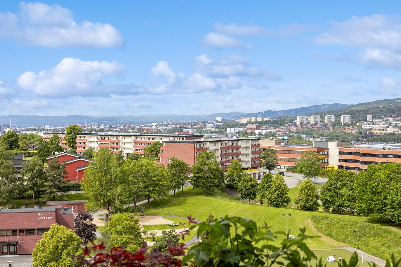 Utsikt fra balkong. Galleribilde