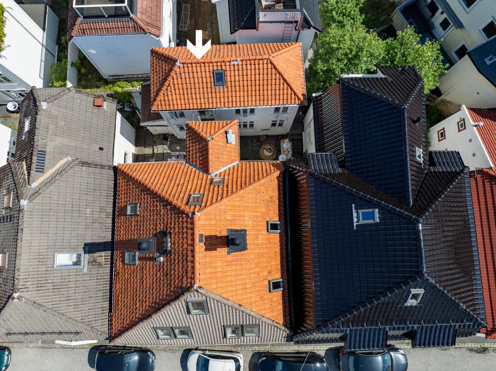 Huset har en attrakttiv beliggenhet i hjertet av Sandviken. Galleribilde