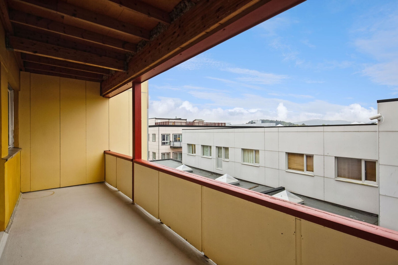 Sydvendt balkong Galleribilde