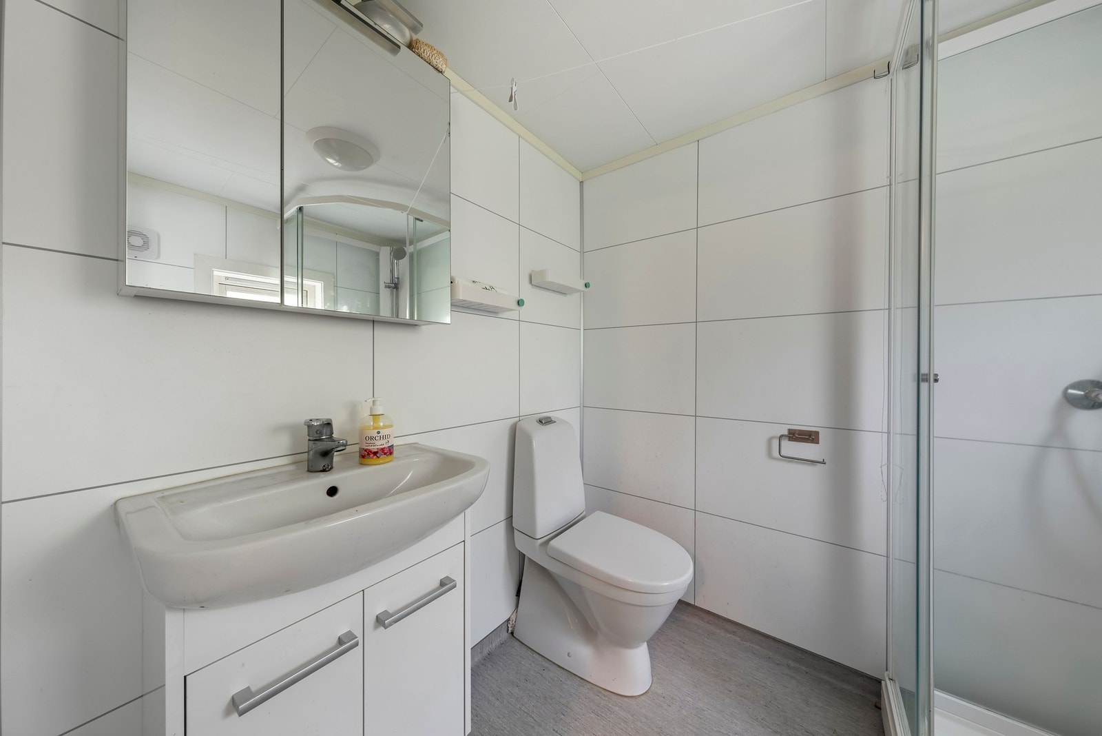 Utleiedel: Baderom på ca. 3,5 kvm. Galleribilde