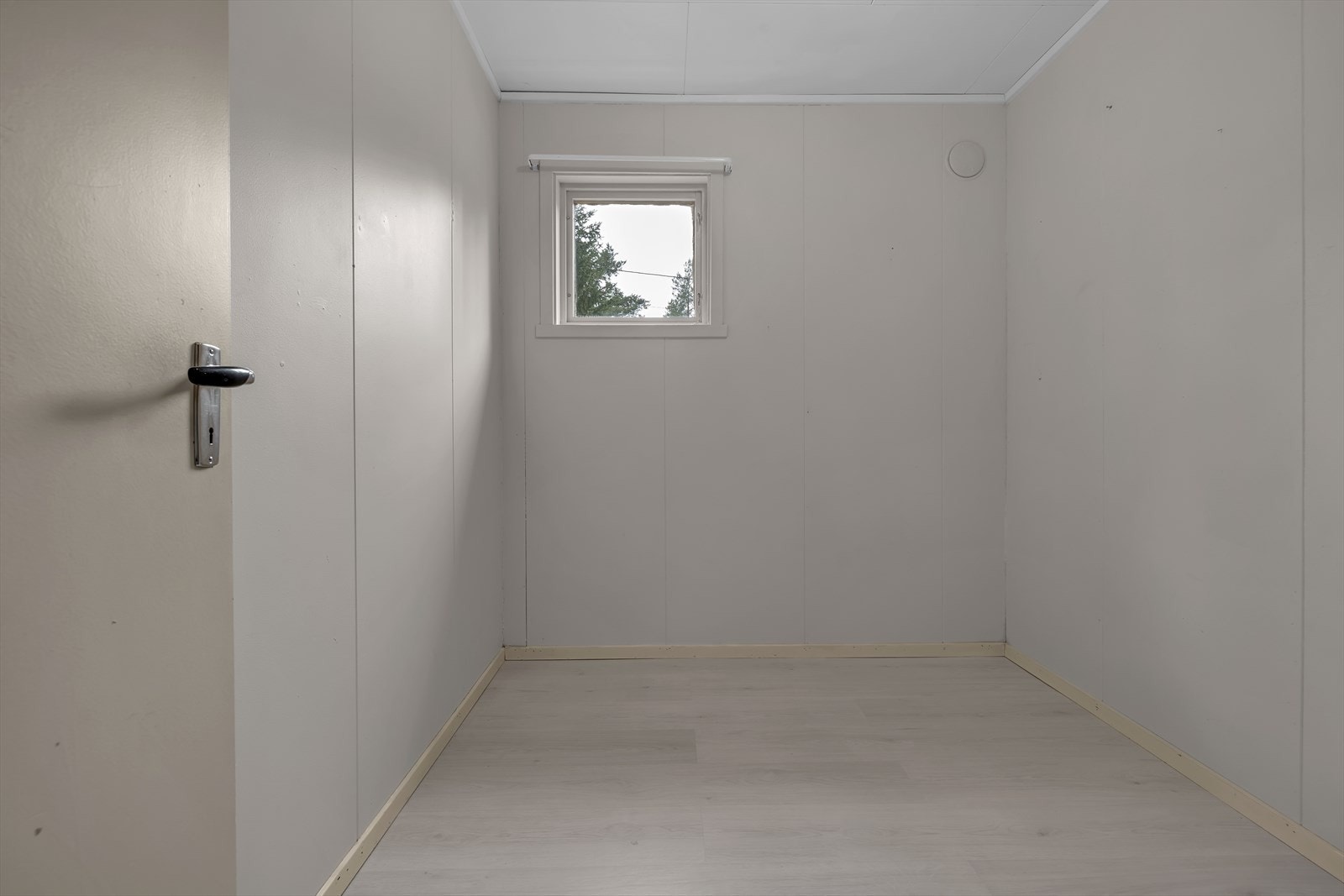 Innvendig bod Galleribilde