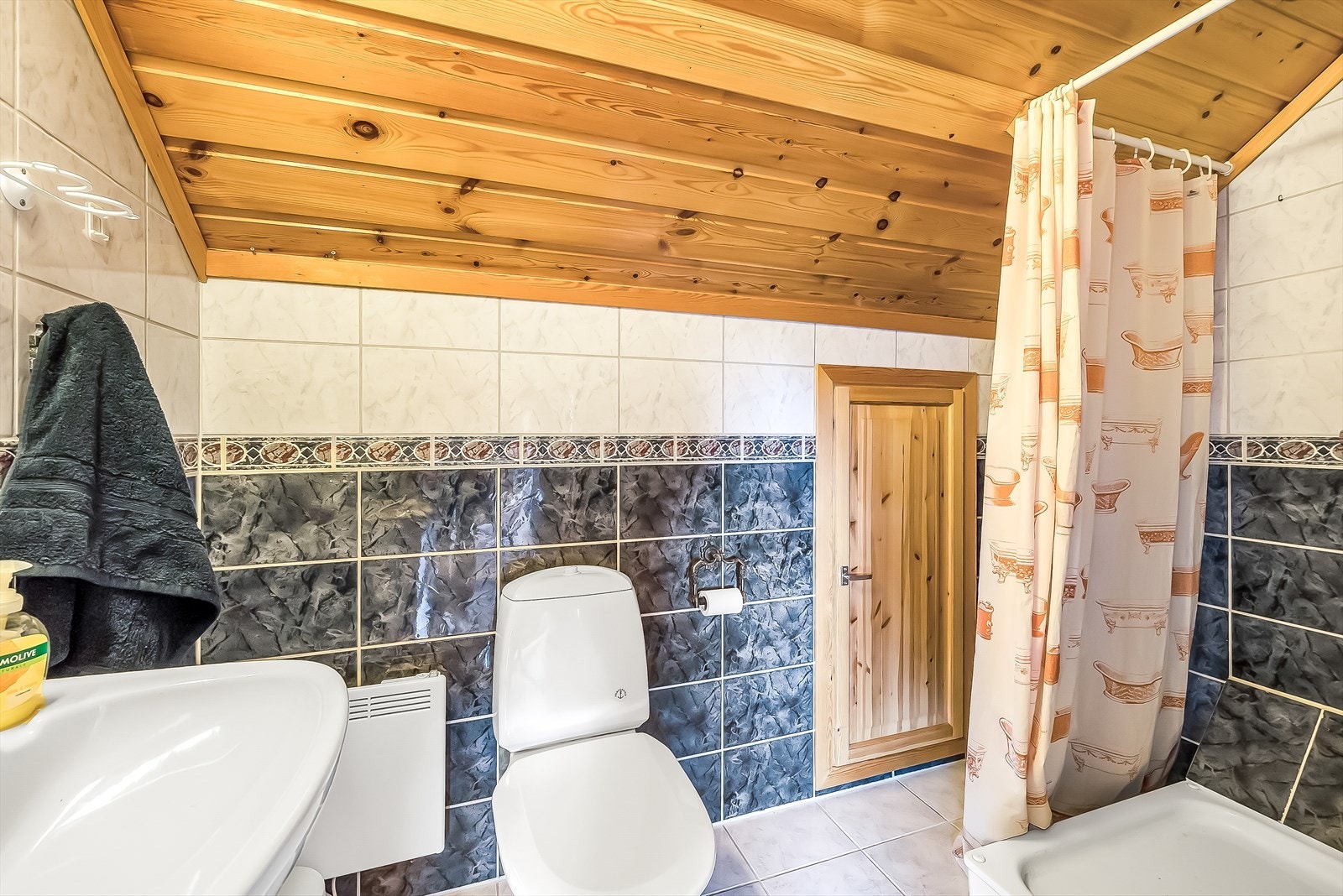 Bad på loftet Galleribilde