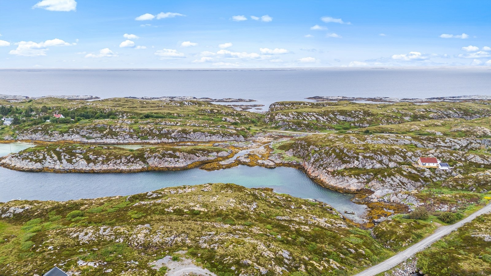 Dette området er en oase av ro og idyll, perfekt for de som søker et sted for rekreasjon og avkobling fra bylivets mas Galleribilde