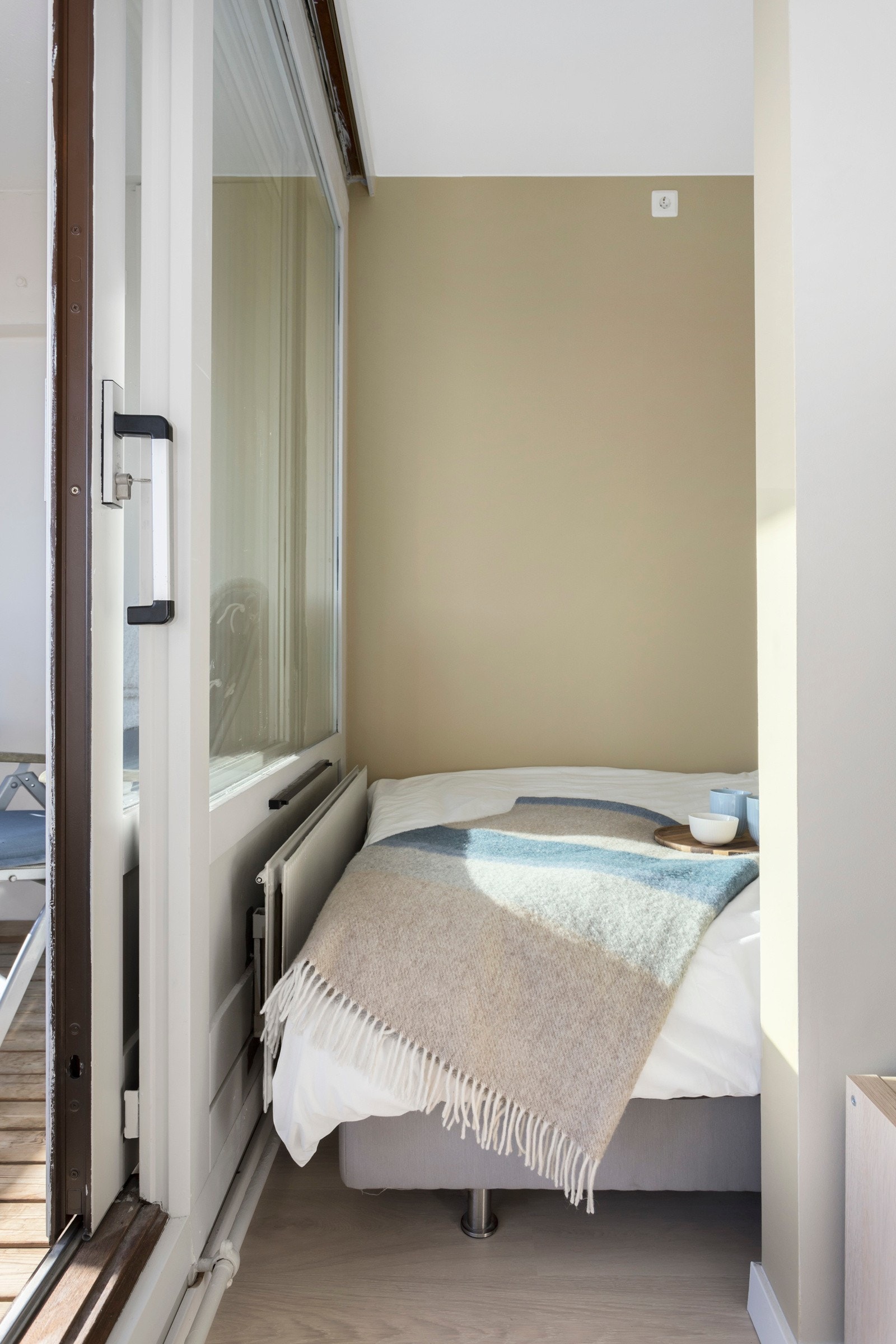 Boligen har en praktisk alkove Galleribilde