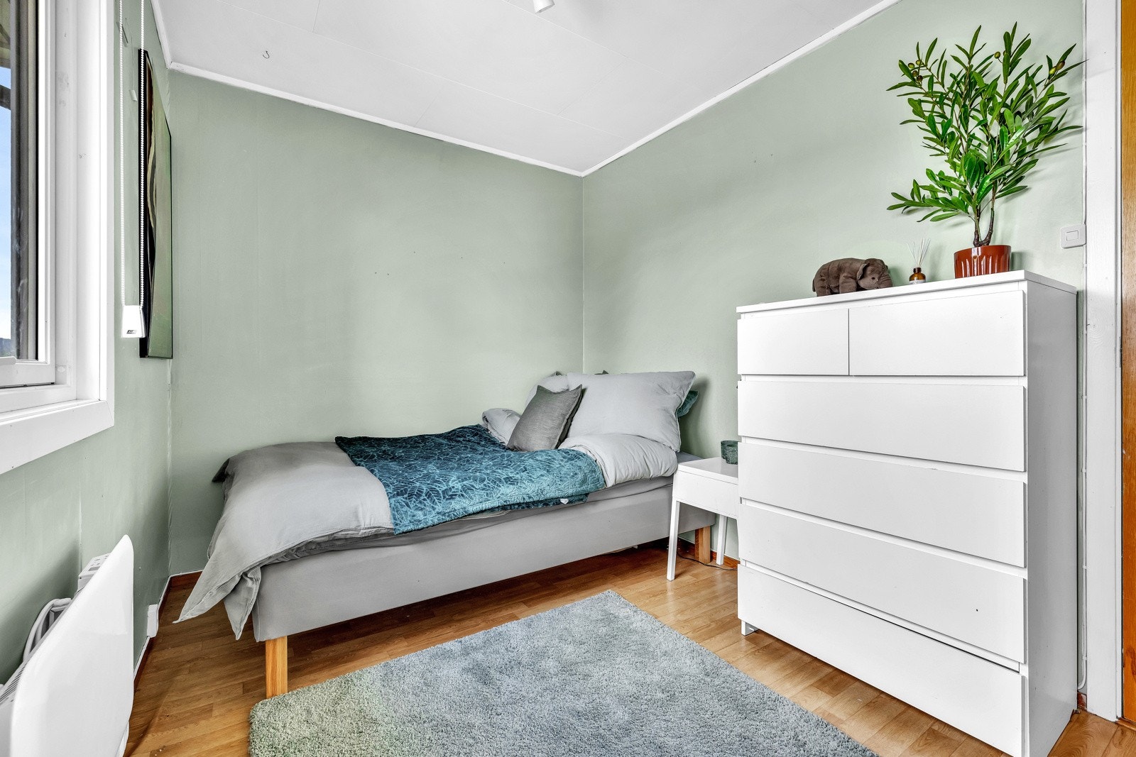 Soverommene har godt med naturlig lysinnslipp. Galleribilde