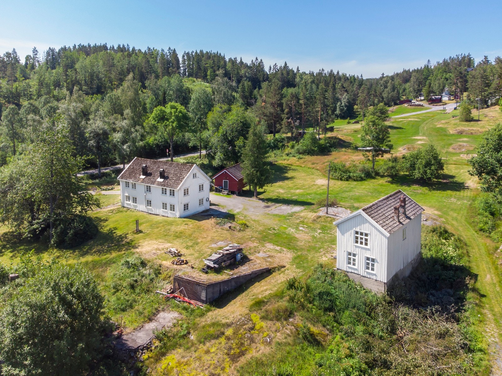 Velkommen til grenda Gryting like ved Brokelandsheia i Gjerstad kommune Galleribilde