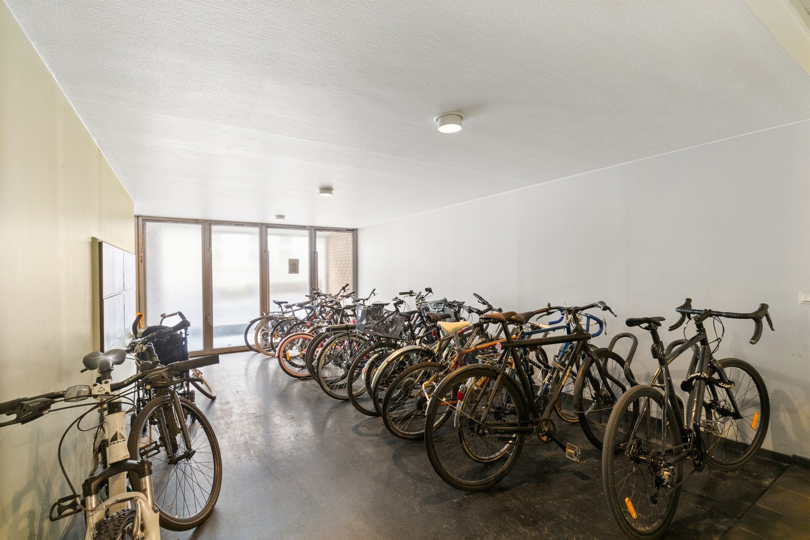 Sykkelparkering. Galleribilde