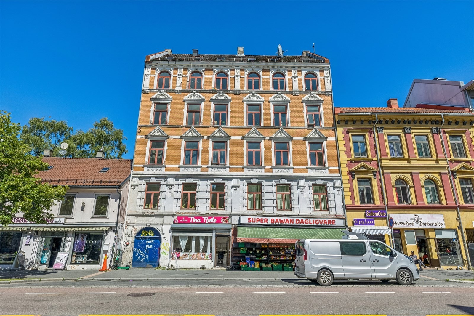 Byggets fasade. Galleribilde