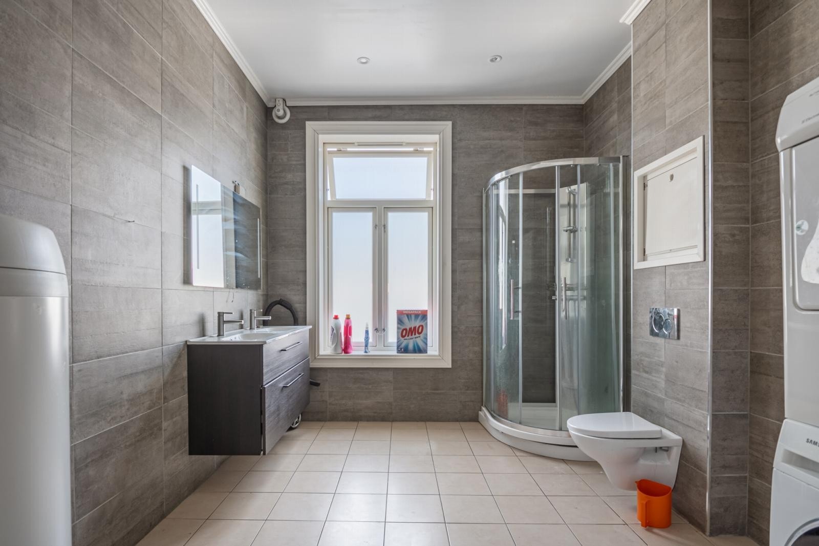 Flislagt bad Galleribilde