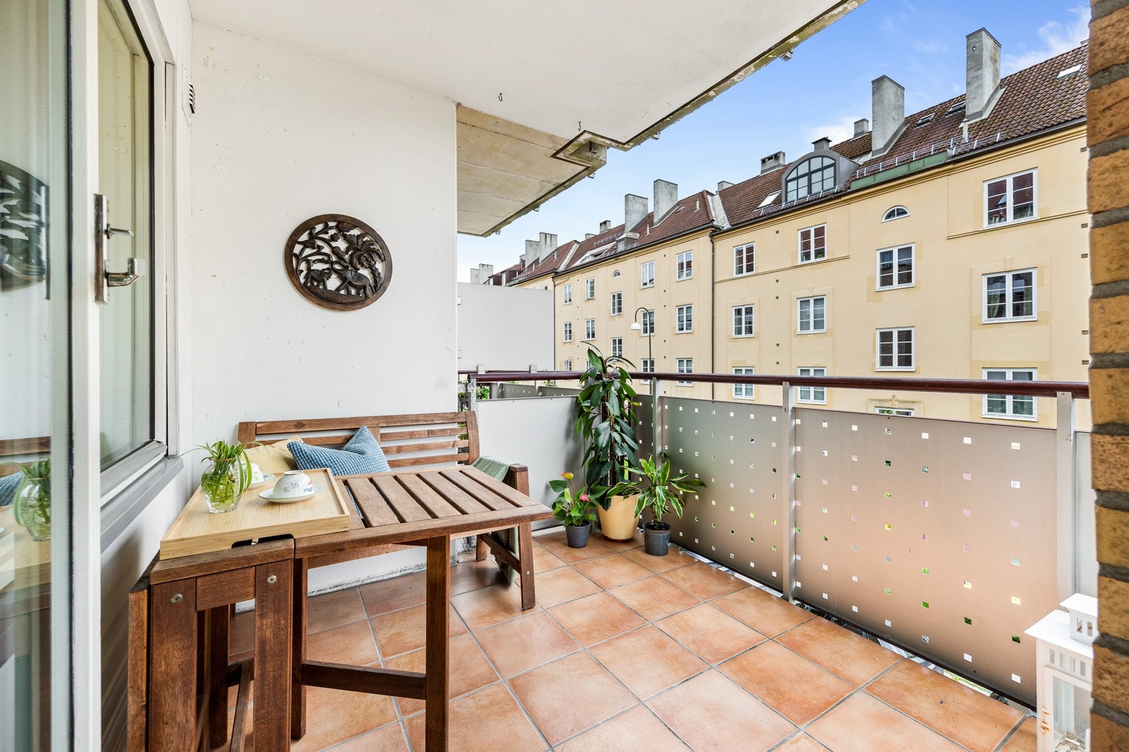 I tillegg til balkongen, er det tilgang til felles takterrasse i toppetasjen. Galleribilde