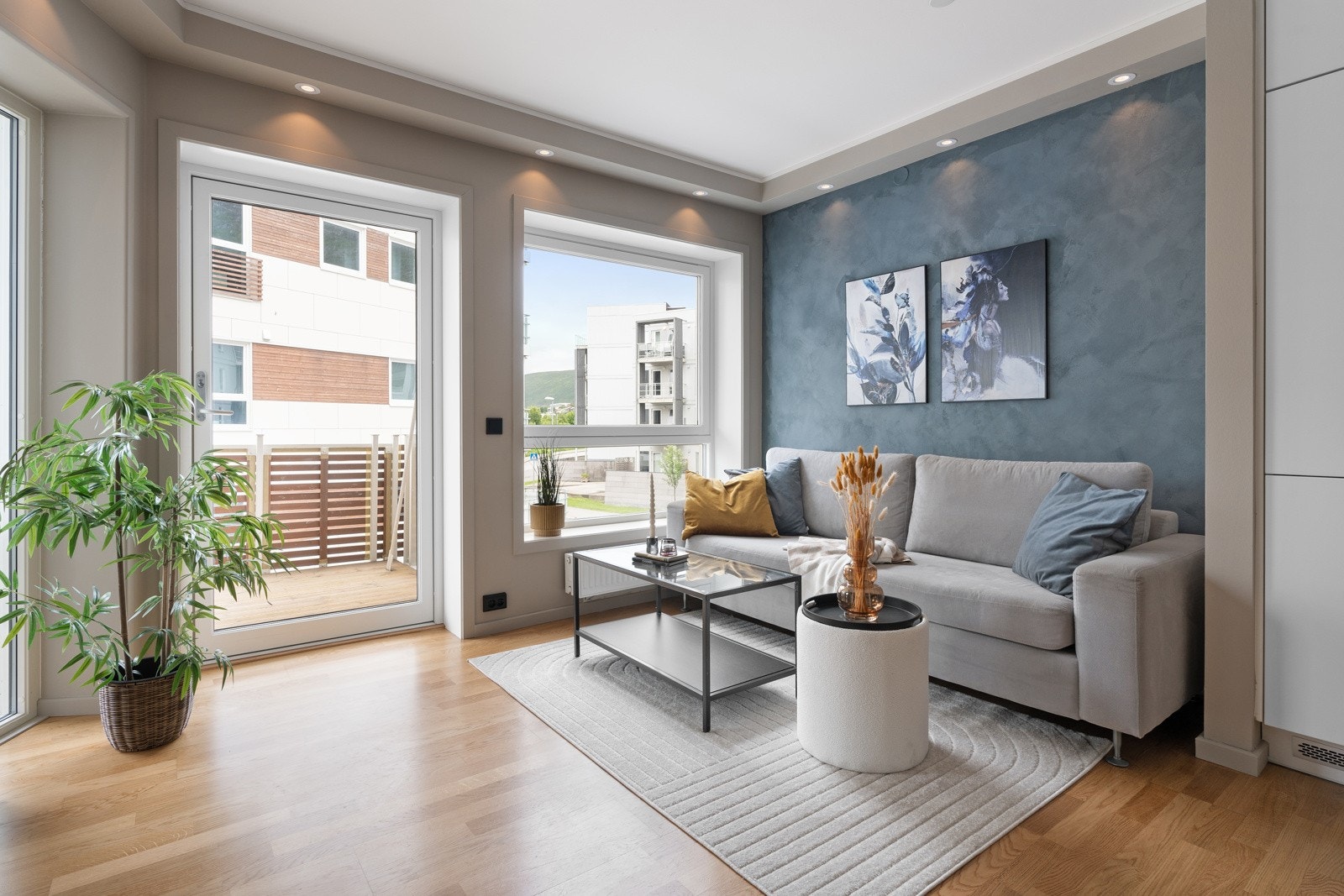 Velkommen til Tomasjordnes 41 - Presentert av Anders Karlstrøm Galleribilde