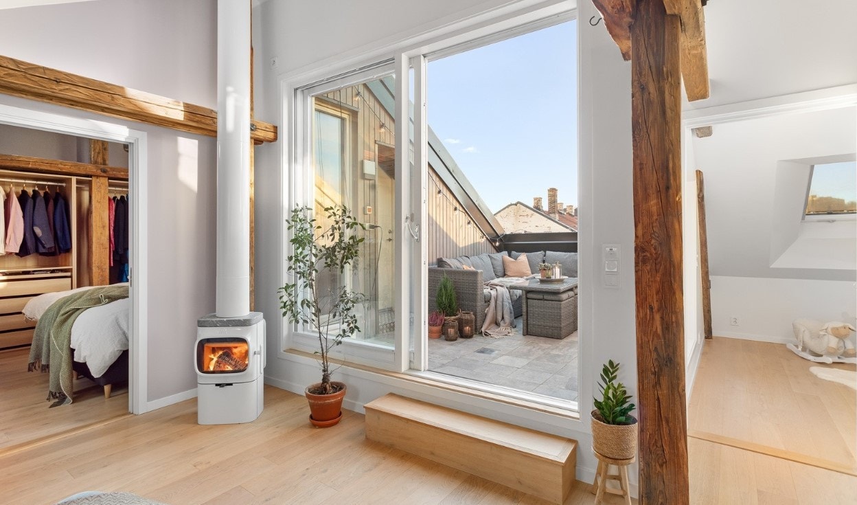 Fra stuen oppe er det utgang til takterrasse Galleribilde