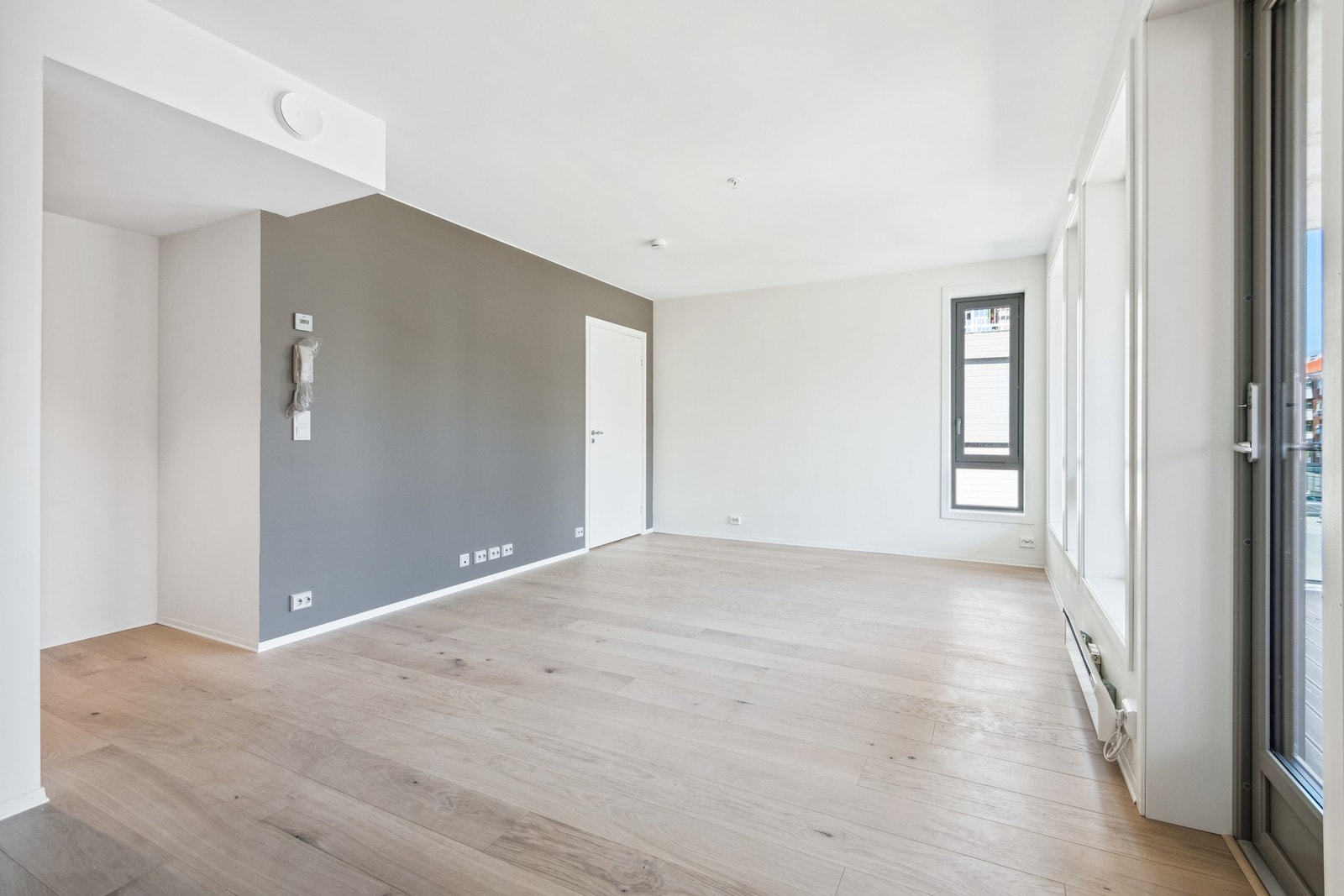 Leiligheten blir oppvarmet med vannbåren gulvvarme Galleribilde