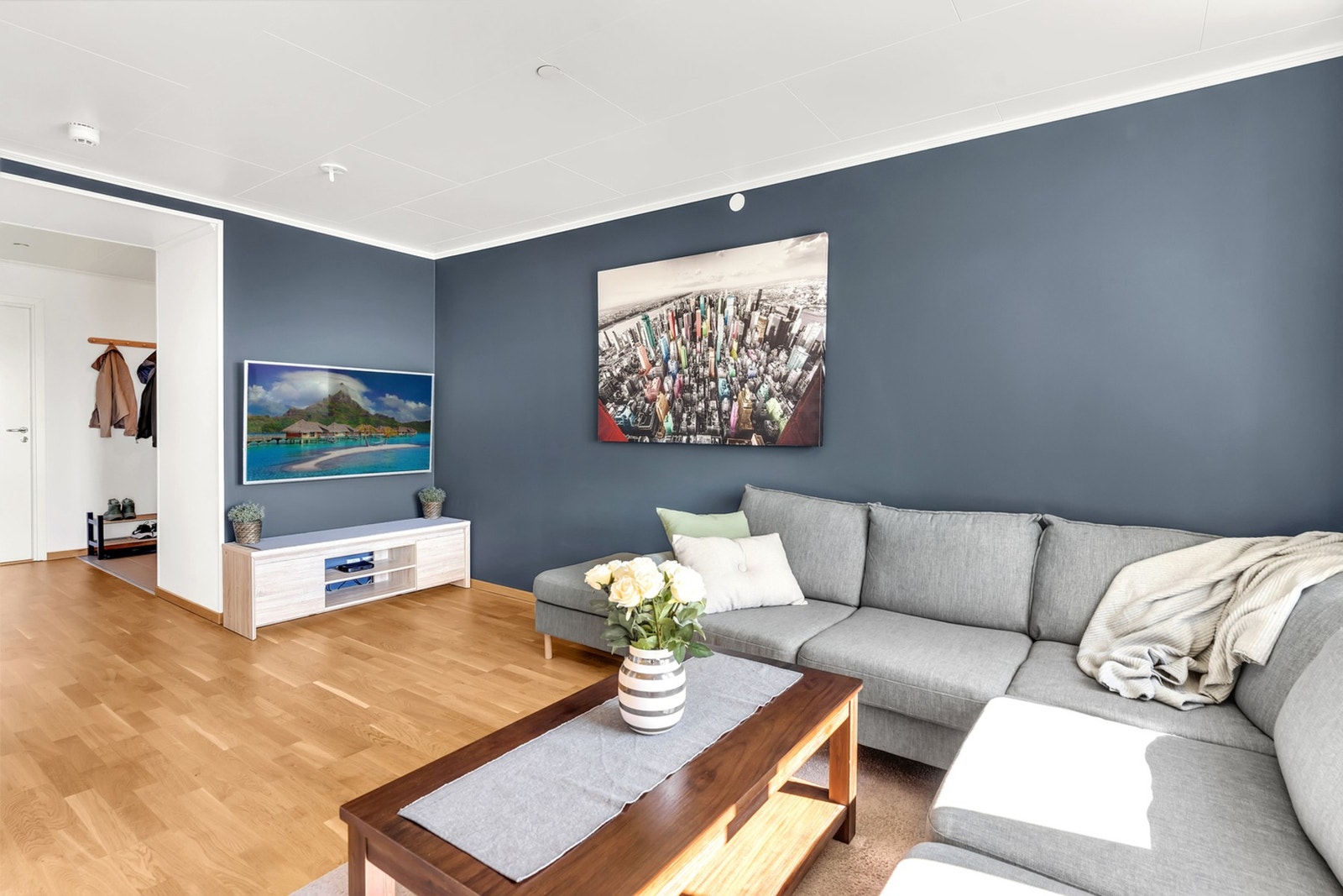 Leiligheten har balansert ventilasjon og vannbåren gulvvarme. Galleribilde
