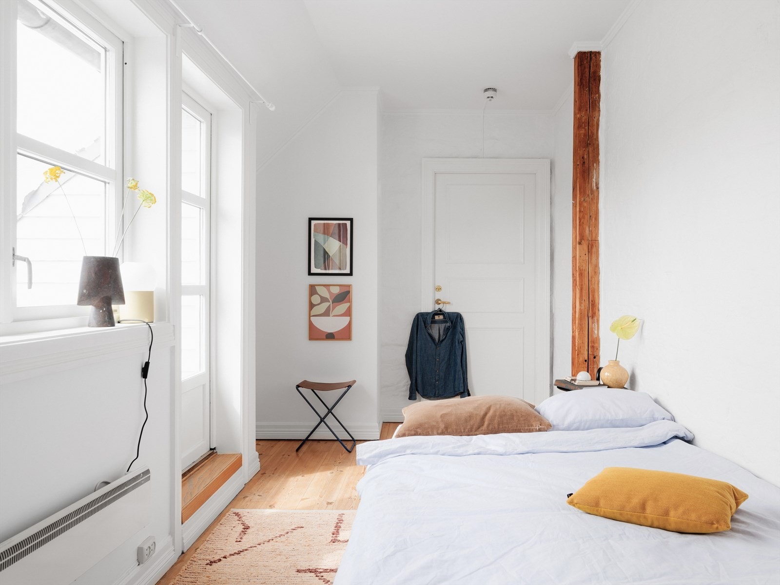 Fra rommet har du utgang til en flott, usjenert balkong. Galleribilde