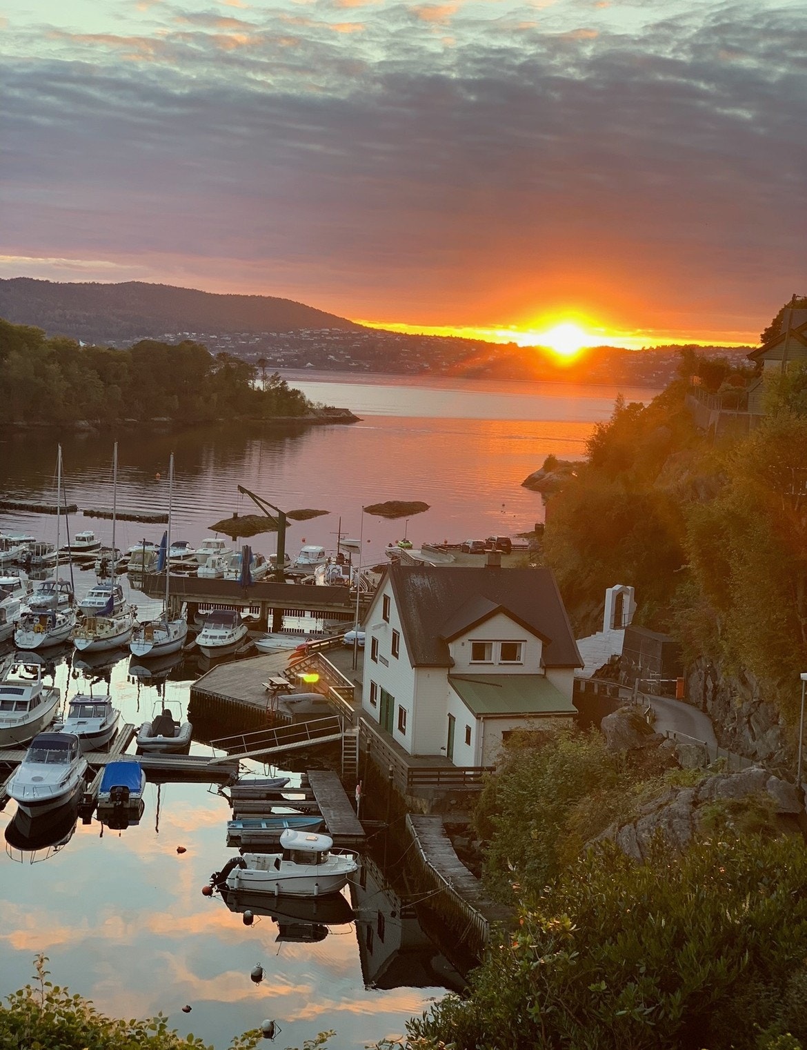 Solnedgang over Askøy Galleribilde