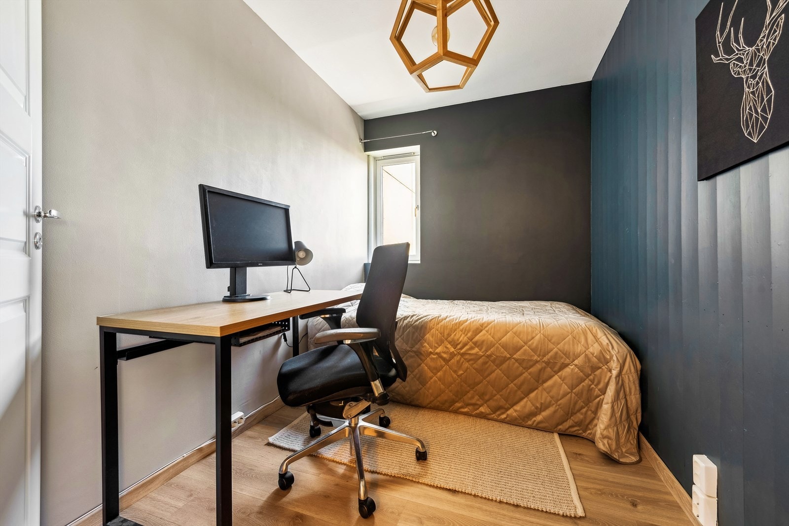 Soverom II fungerer ypperlig som barnerom, gjesterom, hjemmekontor eller lignende. Galleribilde