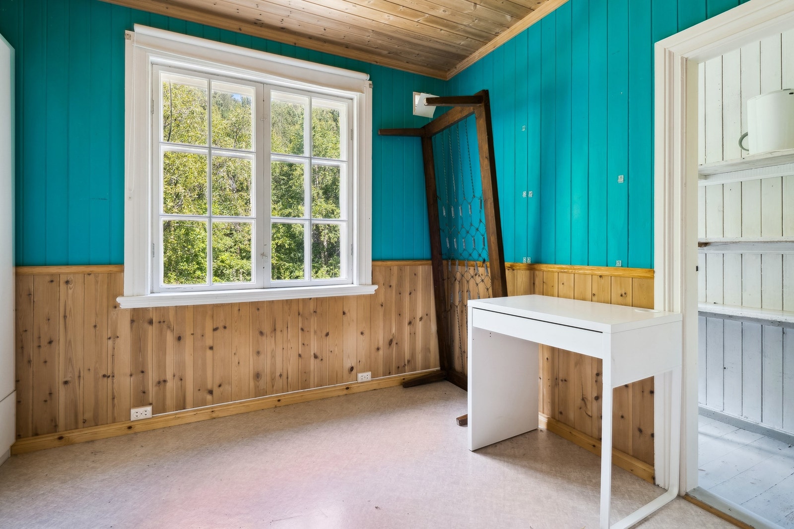 Soverom i 2. etasje med direkte adkomst til bod. Galleribilde