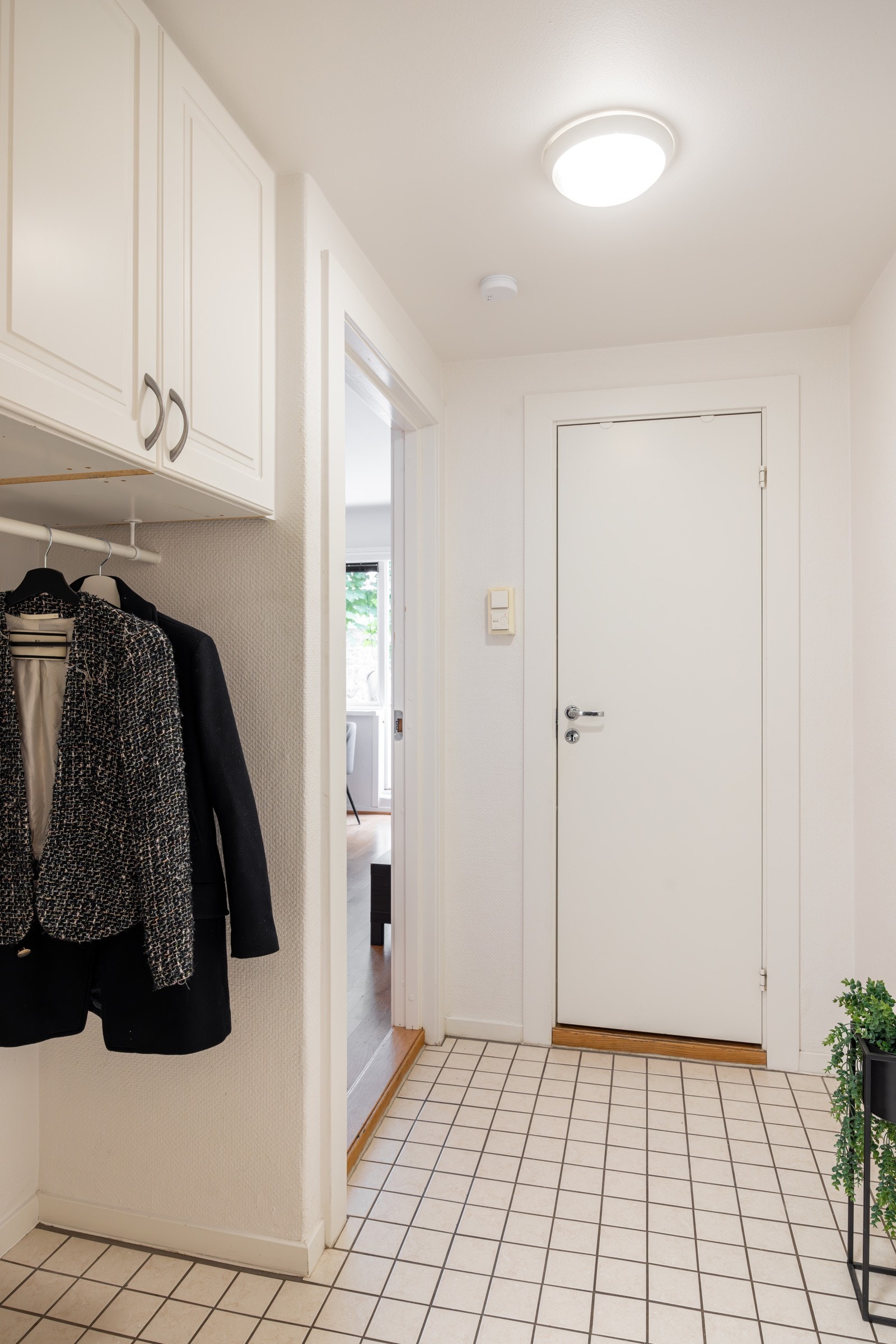 Dørcalling som gjør det enkelt å slippe inn gjester. Galleribilde