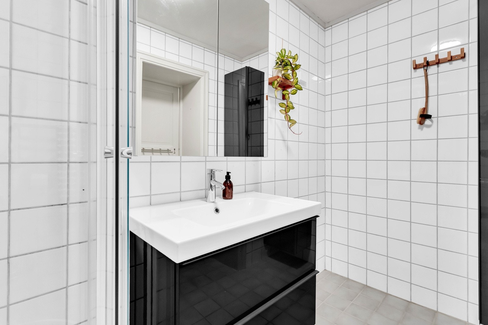 Opplegg for vaskemaskin. Galleribilde