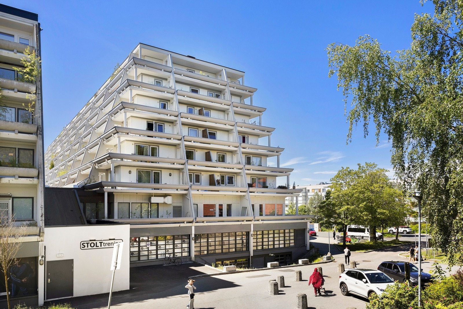 Fasaden til Stovner senter 1. Galleribilde