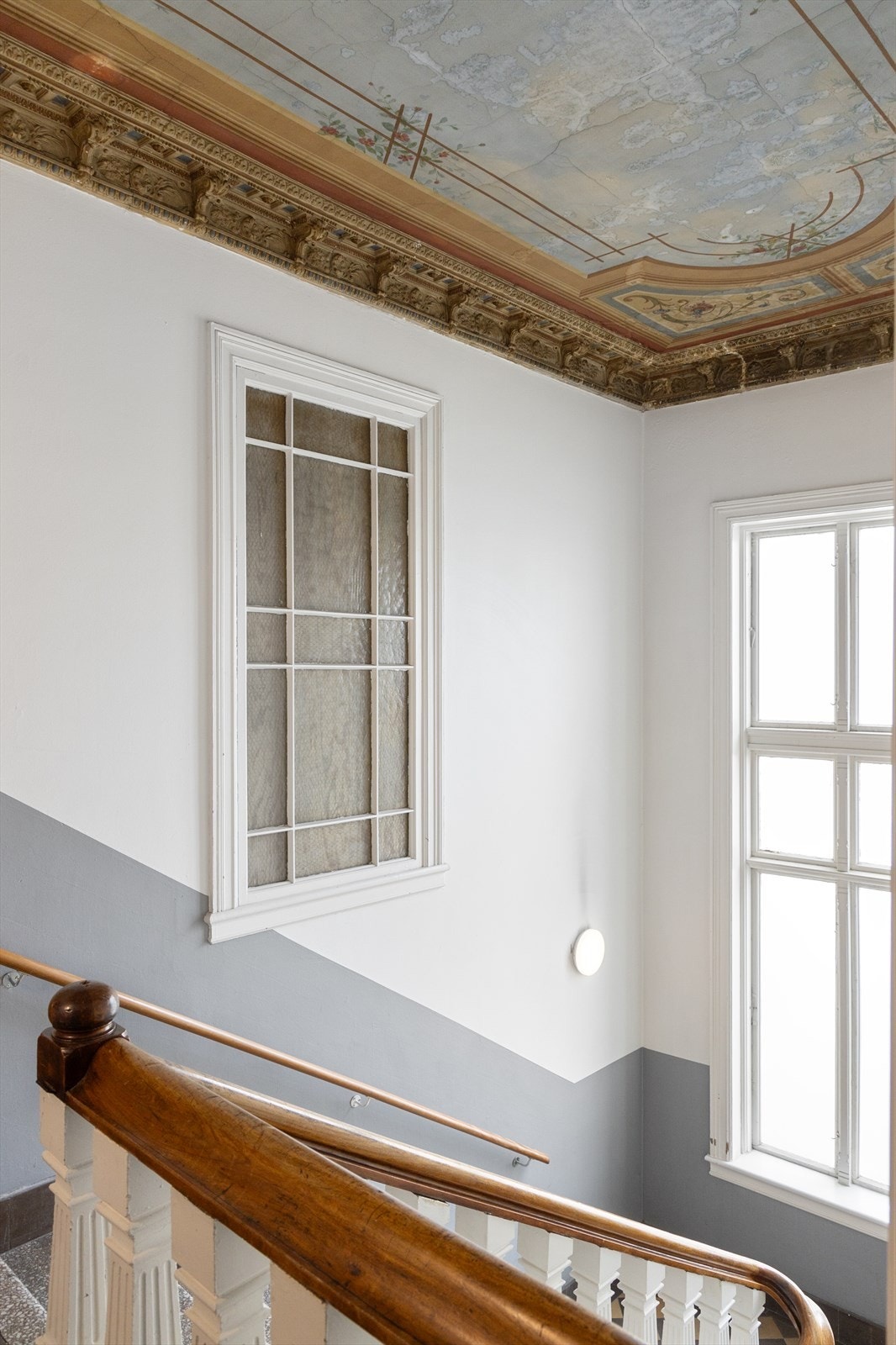 Sjarmerende, klassisk bygård fra1895 Galleribilde