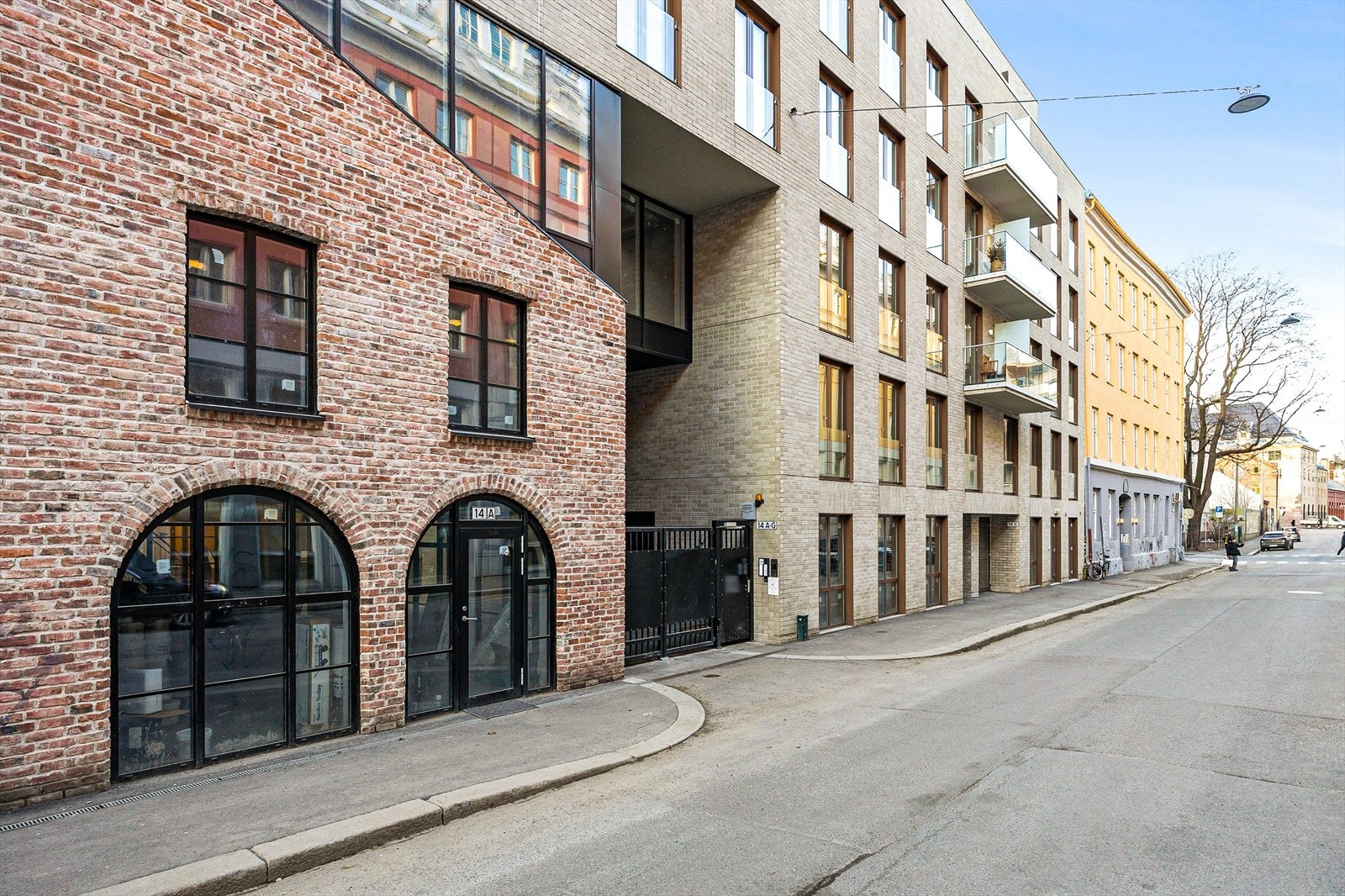 Fasaden sett fra Mariboes gate. Galleribilde