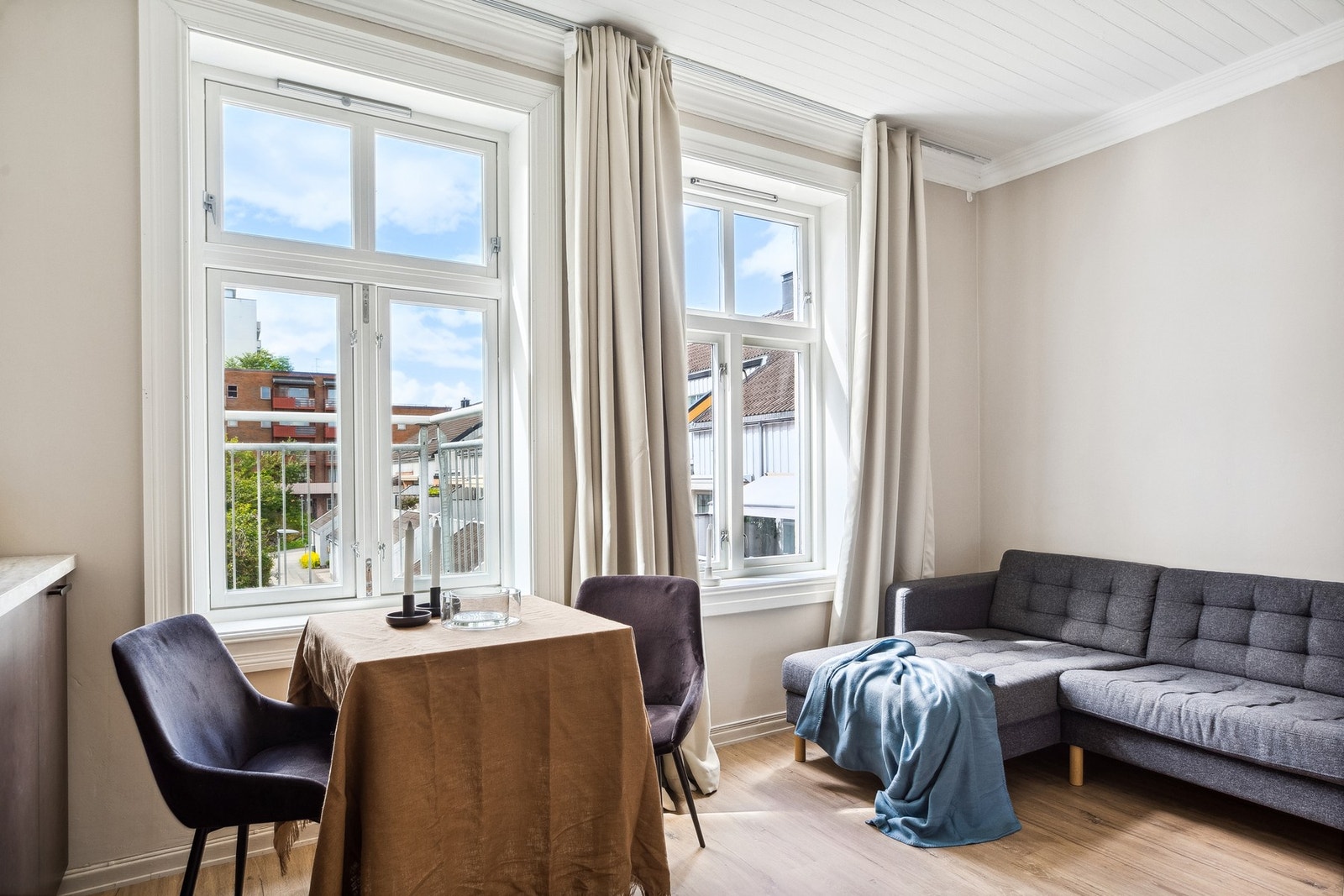 Her får du en lys og godt utnyttet bolig på 30 kvm. Stilren og lett å innrede. Galleribilde