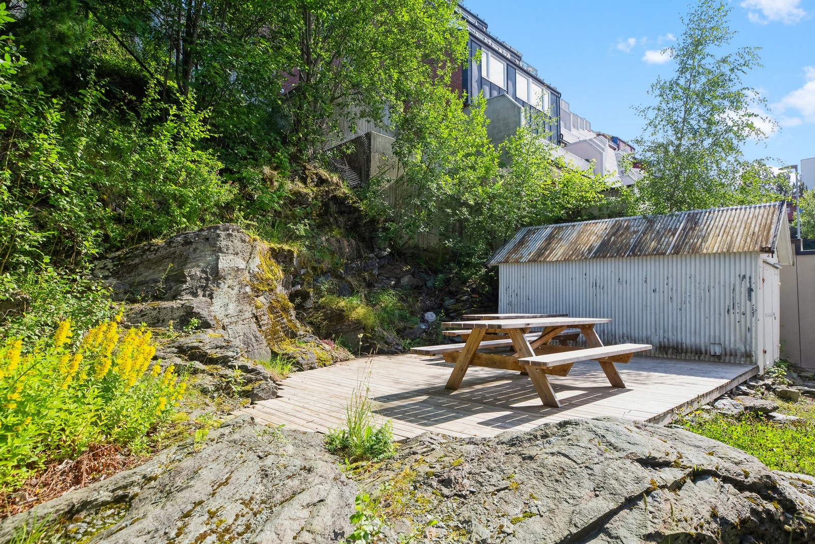 Fellesområde med sittegrupper. Galleribilde