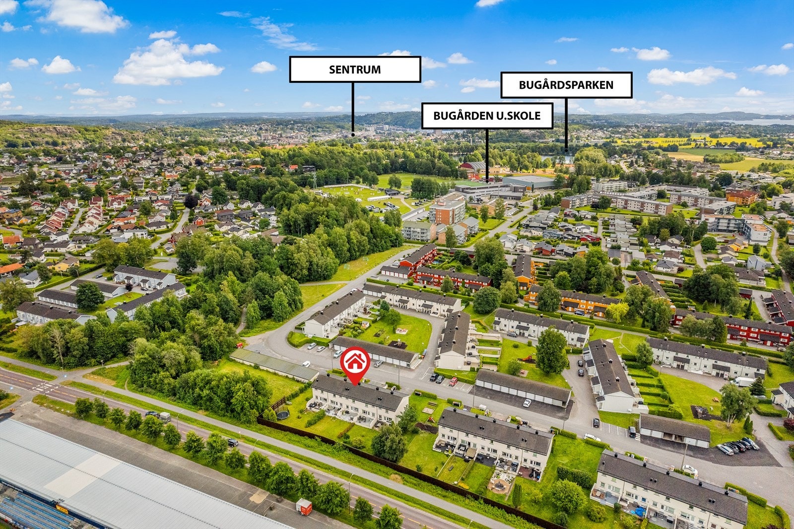 Beliggenheten er barnevennlig og attraktiv, med kort vei til barneskole, ungdomsskole og videregående skole. Galleribilde