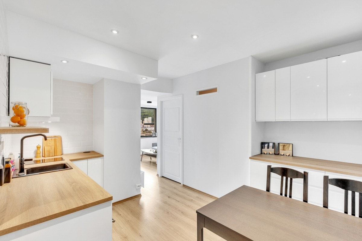 Den sentrale beliggenheten gir umiddelbar nærhet til "alt"! Galleribilde