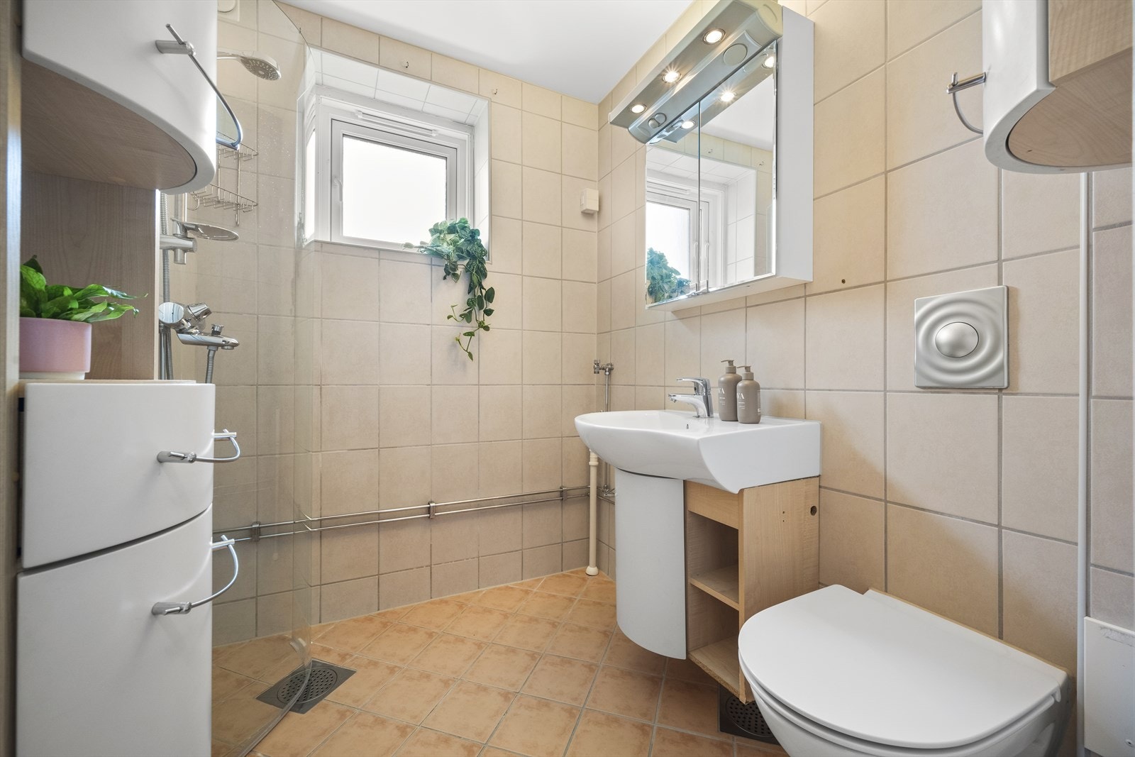 Badet ble rehabilitert i regi av borettslaget i 2005/2006 Galleribilde
