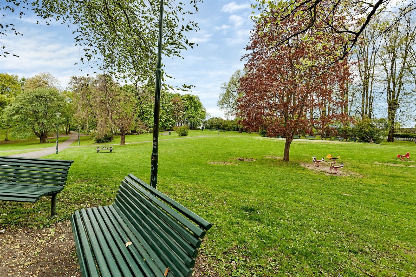 Fantastiske Bjølsenparken ligger i umiddelbar nærhet - perfekt for koselig søndagstur eller piknik med venner. Galleribilde